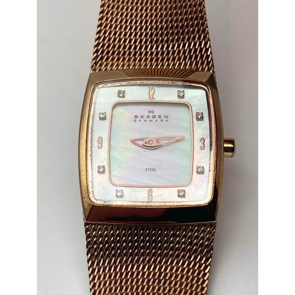 Skagen All Steel Womens Watch 21mm Mother of Pearl-Rose Gold New Battery WR3ATM - Picture 1 of 11
